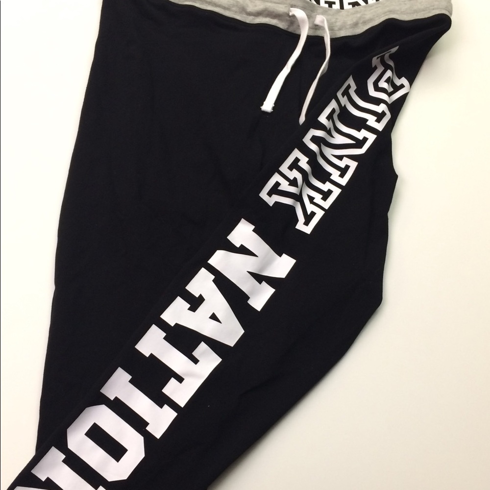 VS PINK NWT Campus Yoga Leggings Large